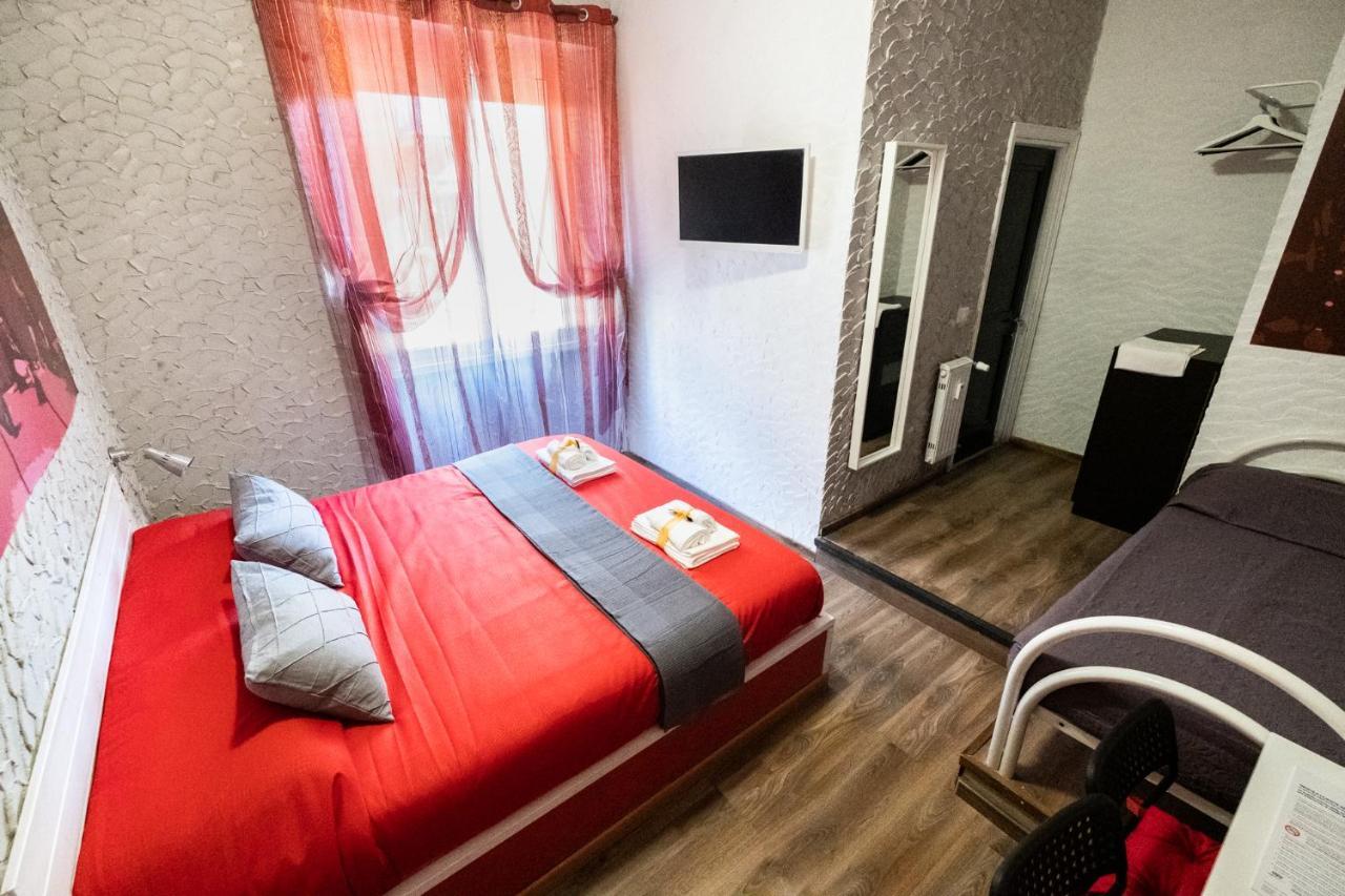 Cineroma B&B Екстер'єр фото